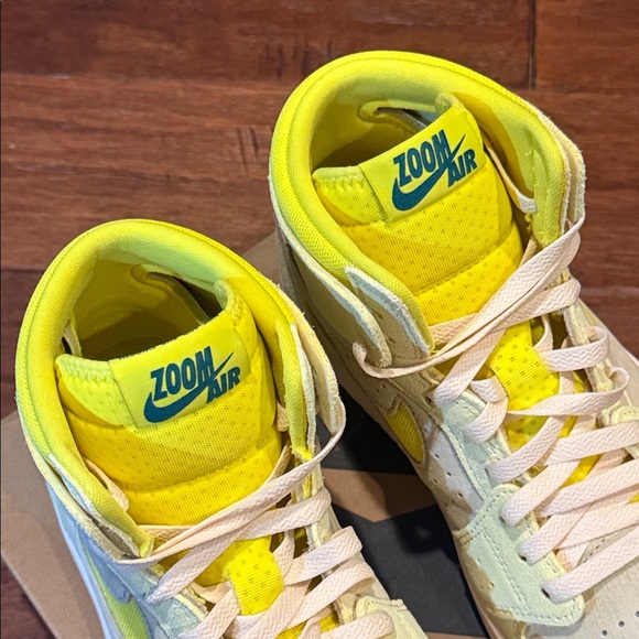Size 10 Nike Zoom Air High-Tops - Yellow and White (Worn Once) - Picture 6 of 13